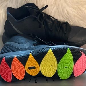 Kyre 5 Rainbow 🌈 shoes!